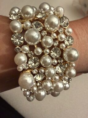 Stunning Pearl and Rhinestone Statement Stretch Cuff Bracelet - Wedding/Bridal